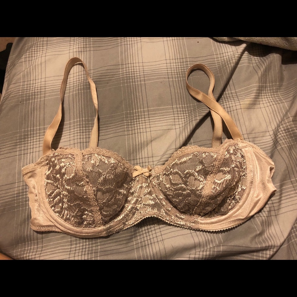 Victoria secret bra!!!